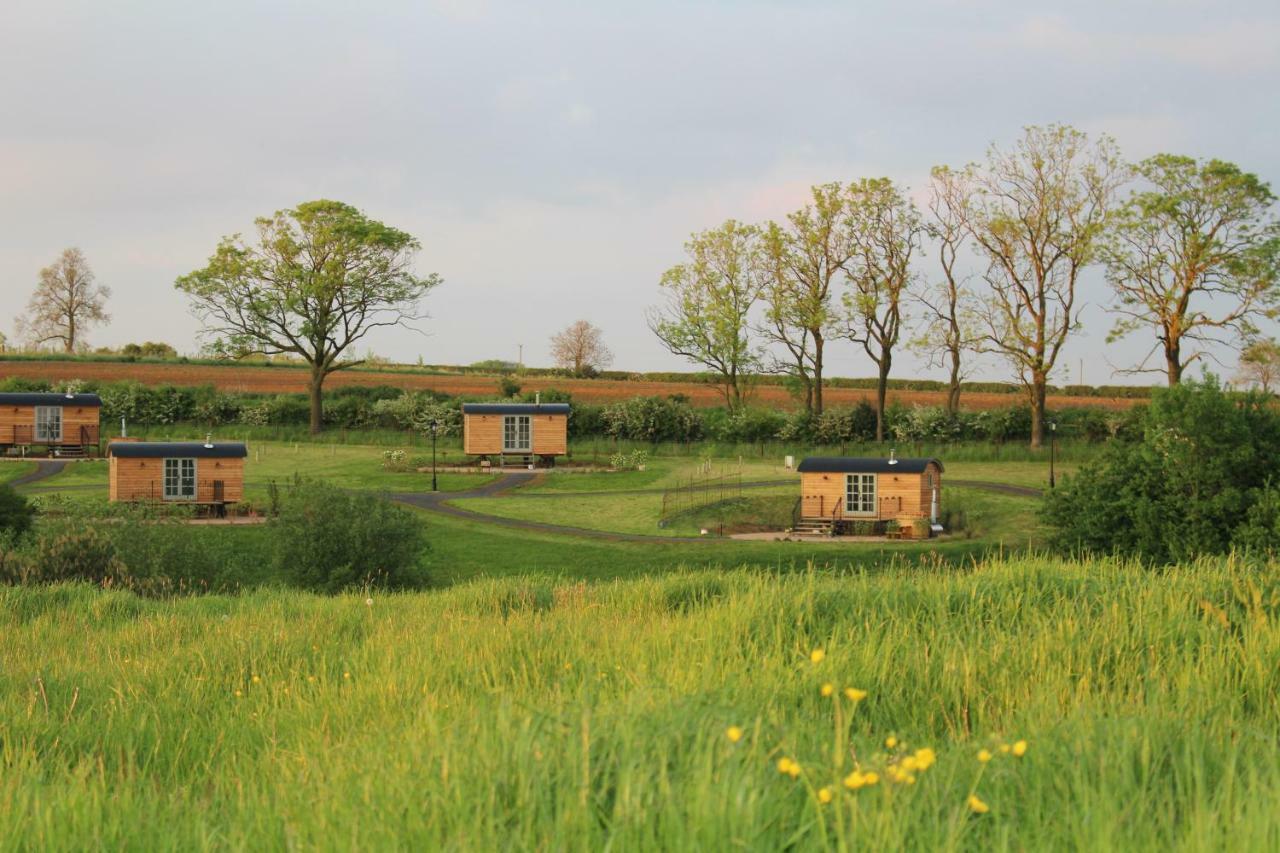 Fair Farm Hideaway Villa Waltham on the Wolds ภายนอก รูปภาพ