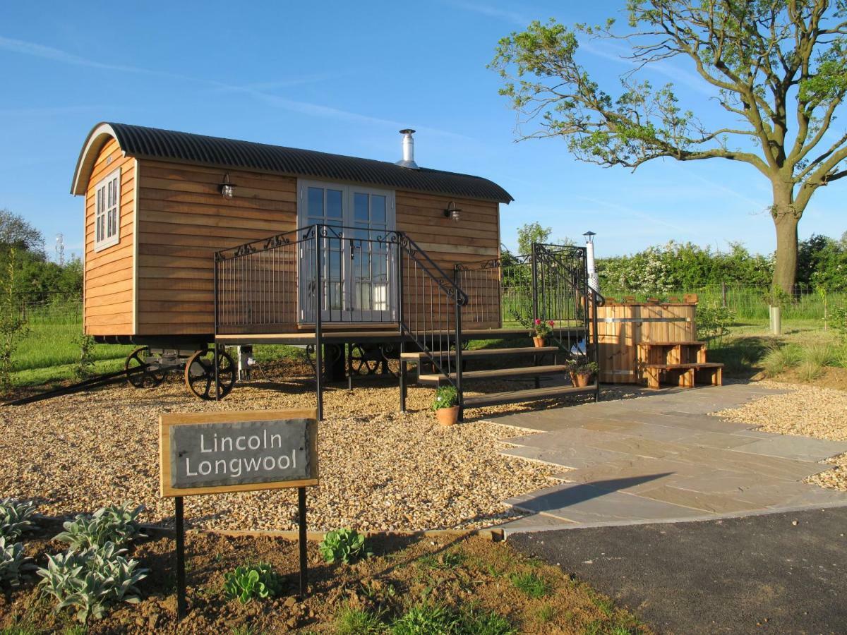 Fair Farm Hideaway Villa Waltham on the Wolds ภายนอก รูปภาพ