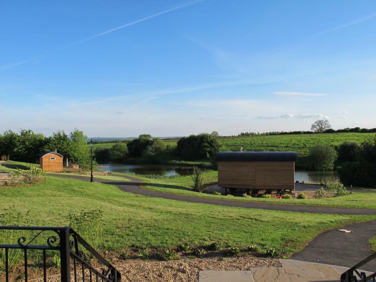 Fair Farm Hideaway Villa Waltham on the Wolds ภายนอก รูปภาพ