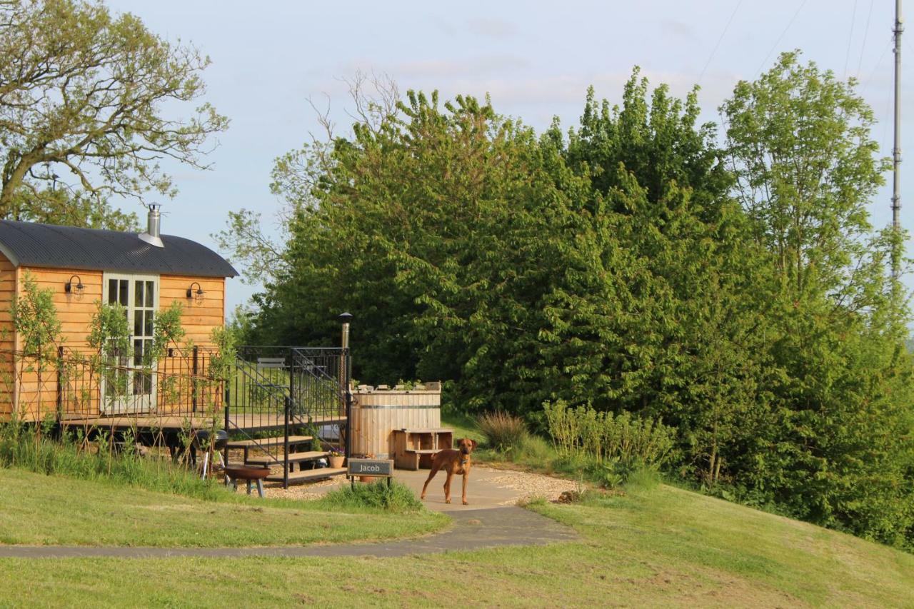 Fair Farm Hideaway Villa Waltham on the Wolds ภายนอก รูปภาพ